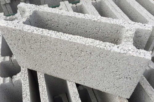 Zsaluko 15 Kitolto Beton () Zsaluko 15 Kitolto Beton